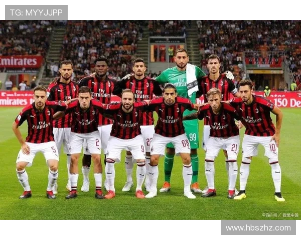 AC米兰与那不勒斯激战正酣 谁能笑到最后争夺意甲霸主地位